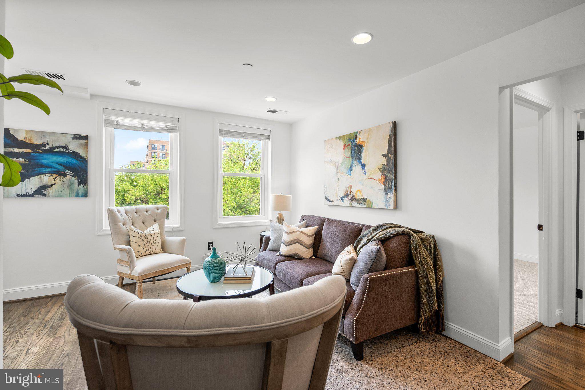 Washington, DC 20002,730 11TH ST NE #304