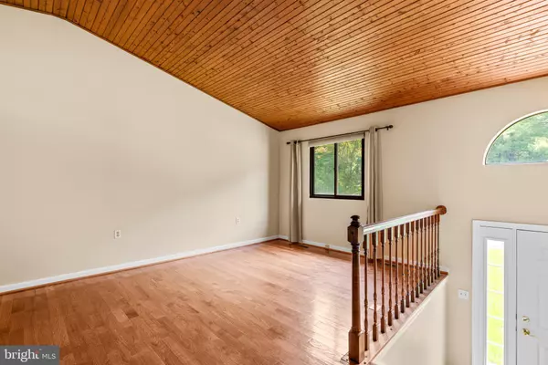 Arnold, MD 21012,552 GREENHILL CT