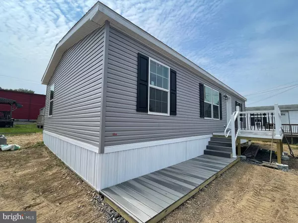Schuylkill Haven, PA 17972,11 KING LANE