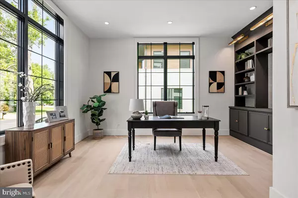 Mclean, VA 22101,7011 ELIZABETH DR