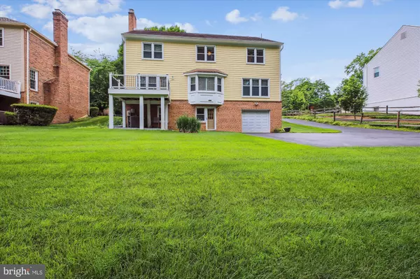 Potomac, MD 20854,9417 REACH RD