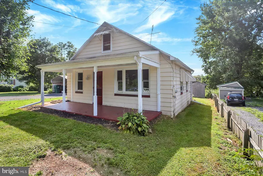 211 ZION RD, Mount Holly Springs, PA 17065