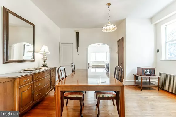 Philadelphia, PA 19148,2440 S 13TH ST