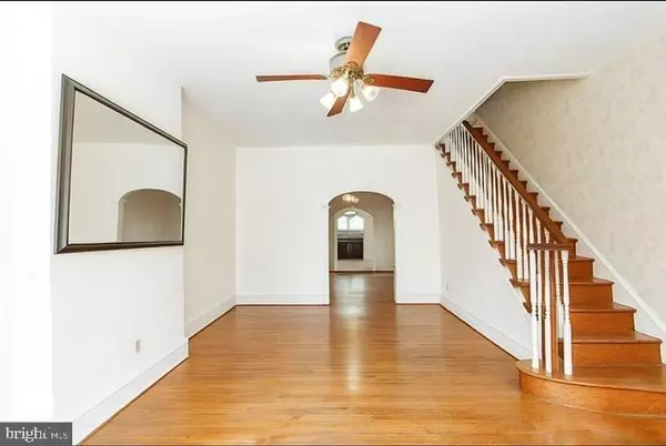 Philadelphia, PA 19148,2440 S 13TH ST