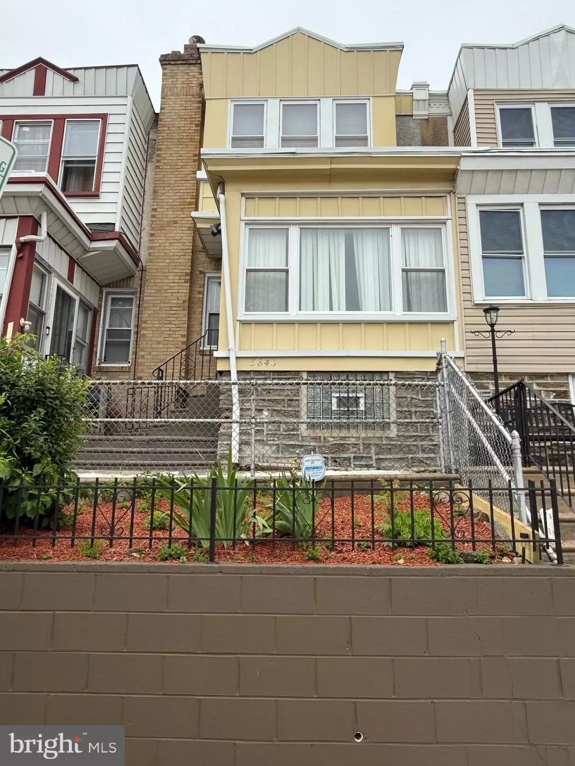 Philadelphia, PA 19141,5640 N MARVINE ST