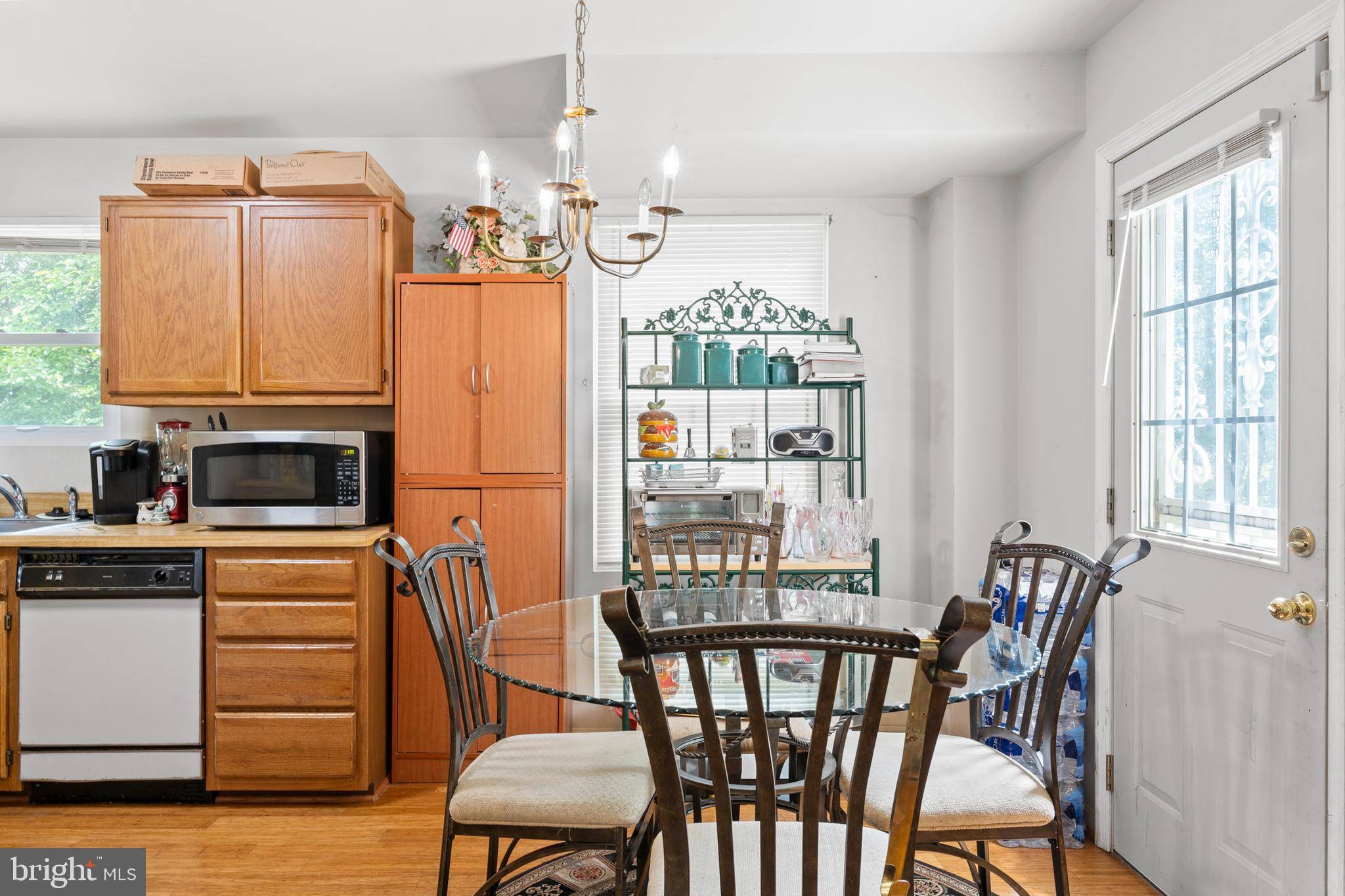 Suitland, MD 20746,2404 OLD BROOKS DR