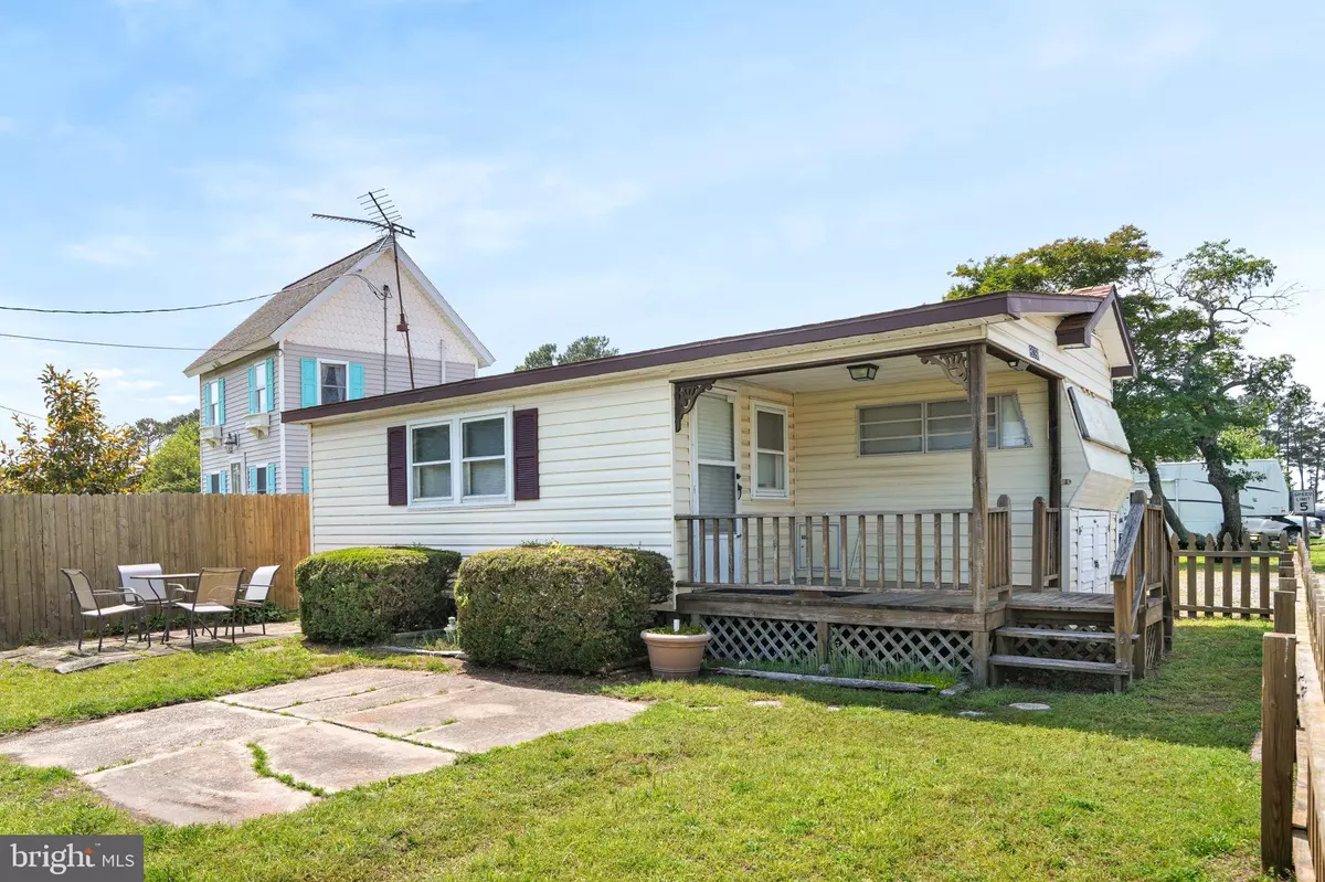 Chincoteague Island, VA 23336,8096 MIRE POND ONE