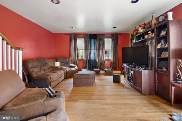 Philadelphia, PA 19111,1813 GLENDALE AVE