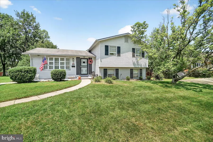 14208 LONDON LN, Rockville, MD 20853