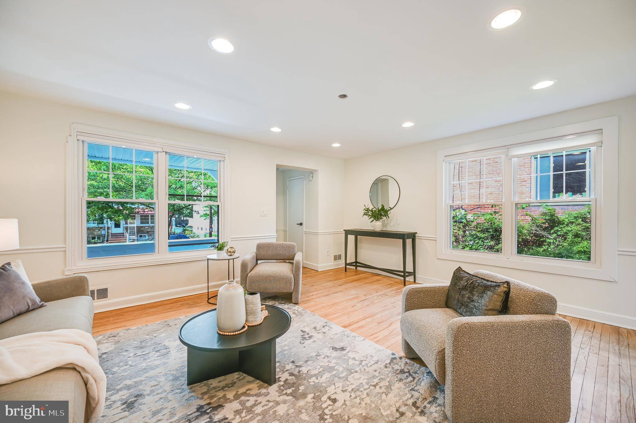 Washington, DC 20017,812 CRITTENDEN ST NE