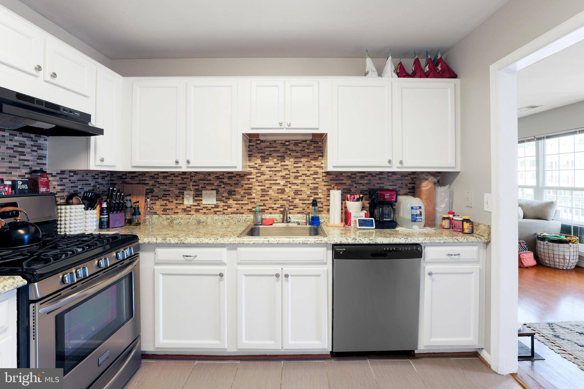 Lorton, VA 22079,9230 CARDINAL FOREST LN #301
