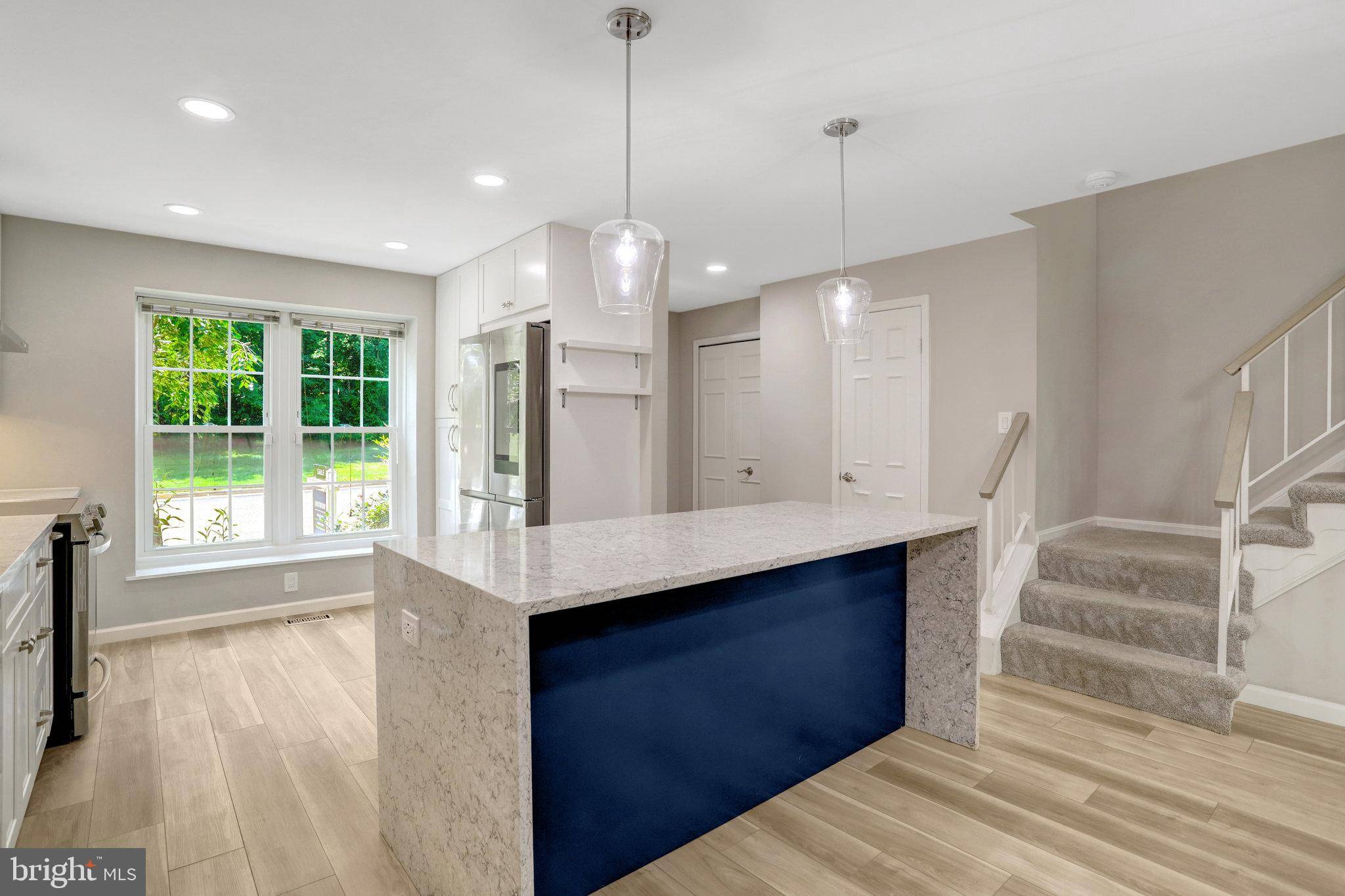 Alexandria, VA 22315,7457 HATHERLEIGH CT