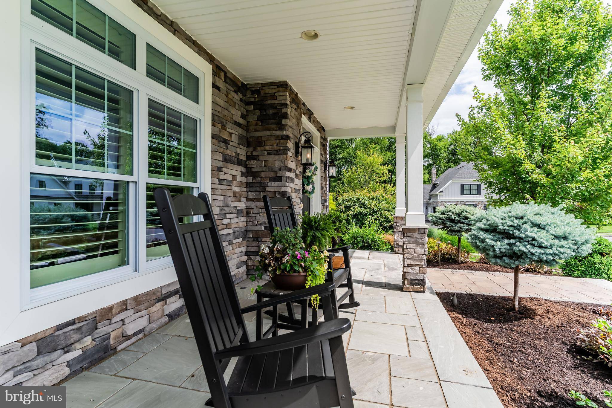 Mechanicsburg, PA 17055,2004 SPRING CT