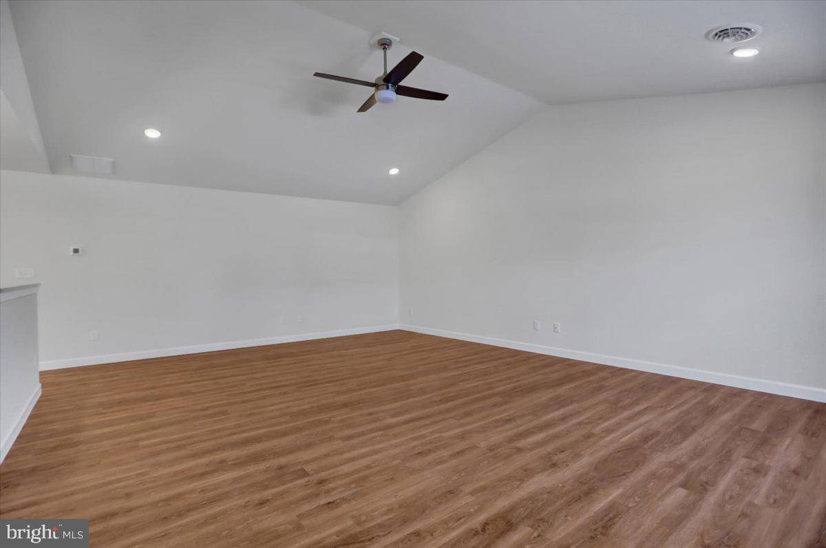 Chambersburg, PA 17202,1310 TREELINE