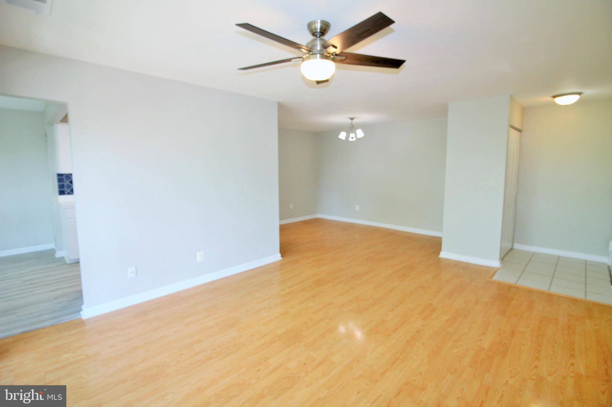 Herndon, VA 20170,551 FLORIDA AVE #201