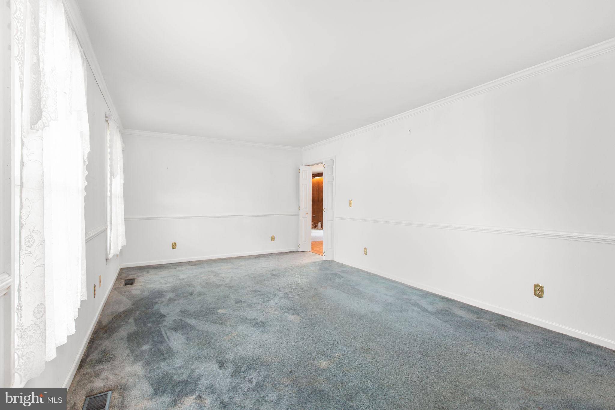 Fredericksburg, VA 22408,307 BUTTERNUT DR