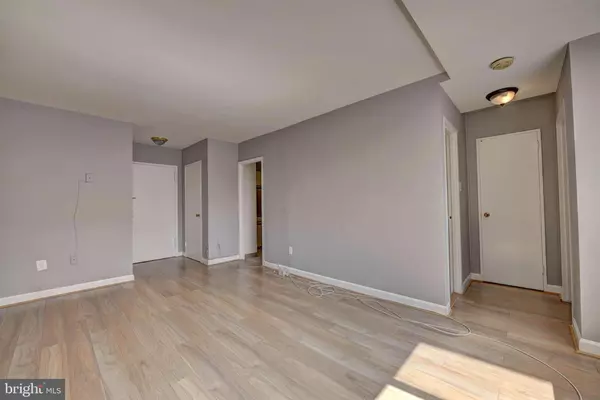 Arlington, VA 22209,1121 ARLINGTON BLVD #505