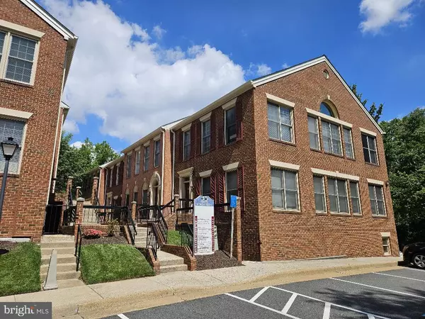 Fairfax, VA 22030,10615 JUDICIAL DR #203