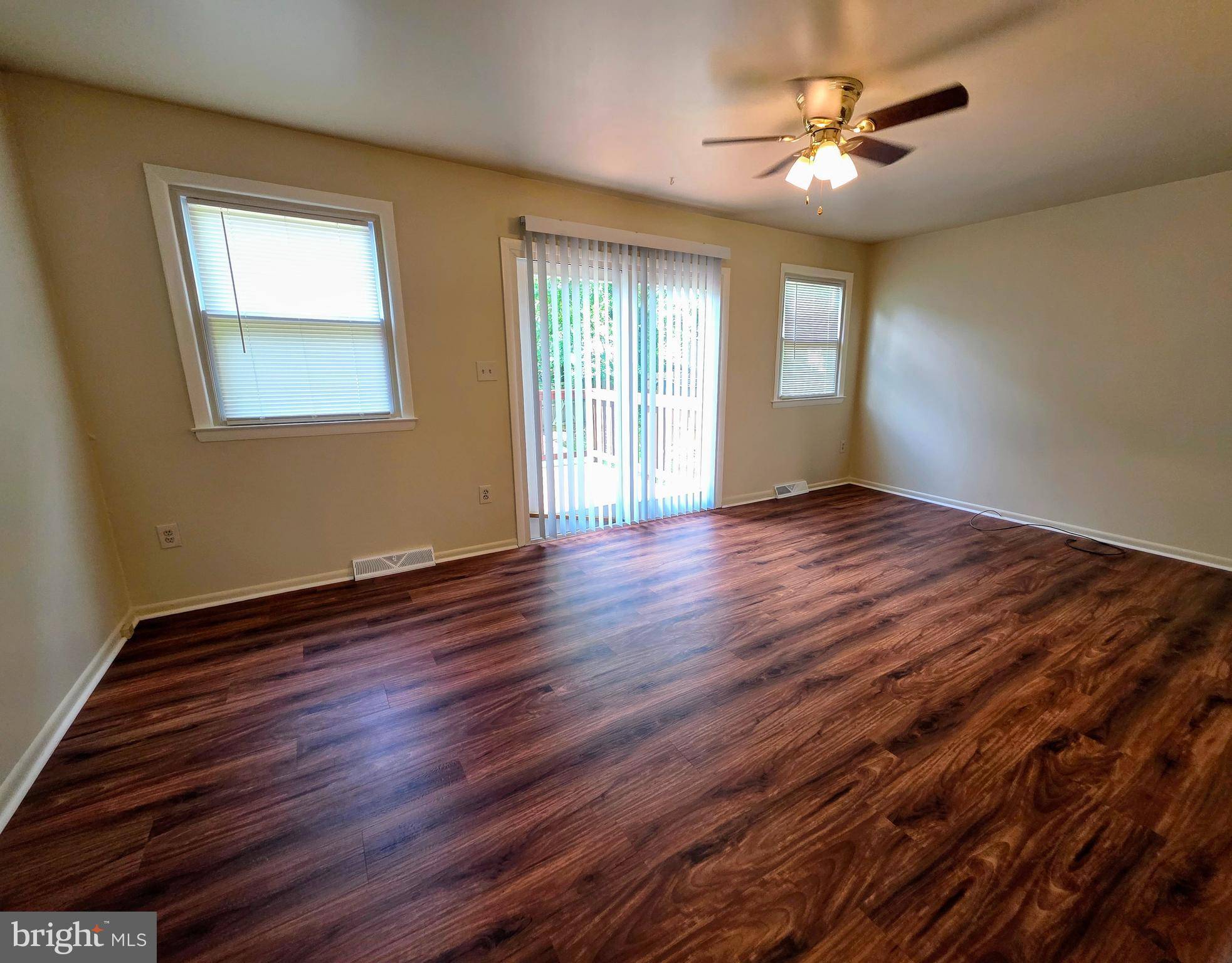 Prince Frederick, MD 20678,822 CALVERT TOWNE DR