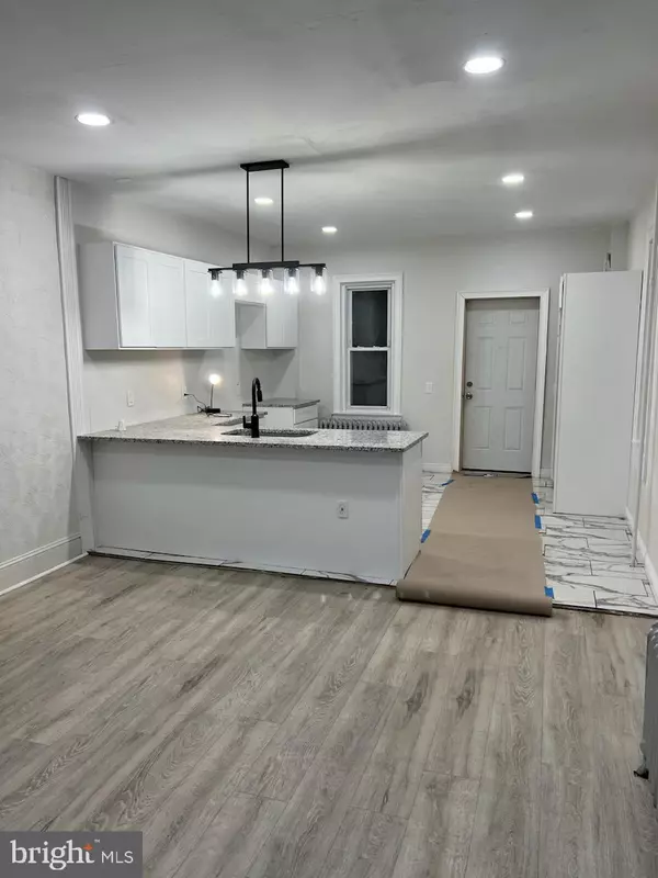 22 BRYN MAWR AVE, Trenton, NJ 08618