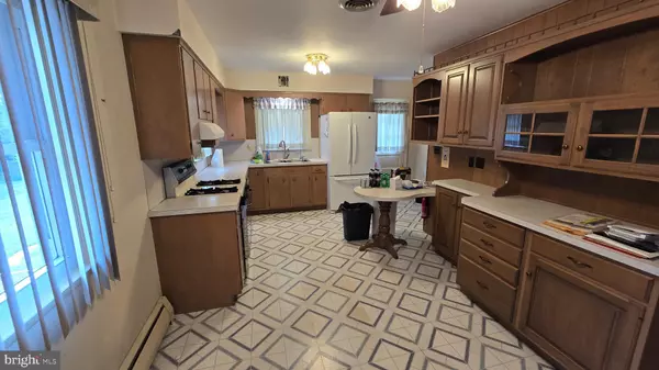 Reading, PA 19607,419 HOLLAND