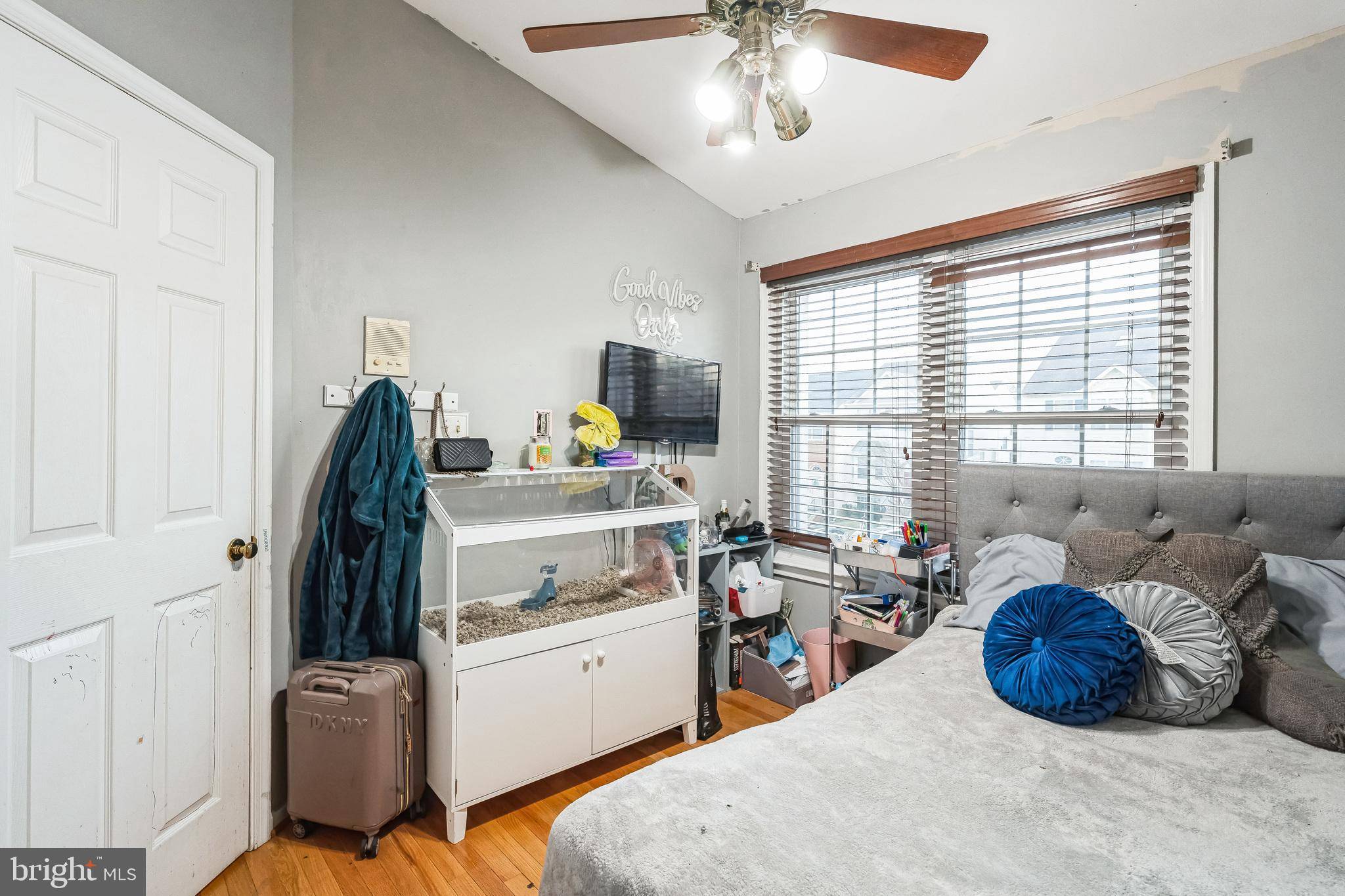 Bowie, MD 20721,822 FARAWAY CT