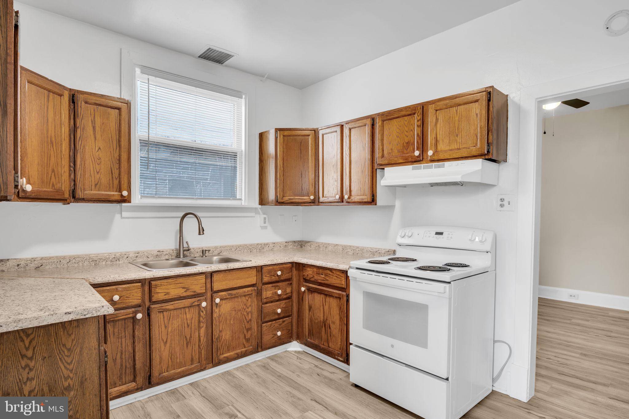 Harrisburg, PA 17104,1805 HOLLY ST