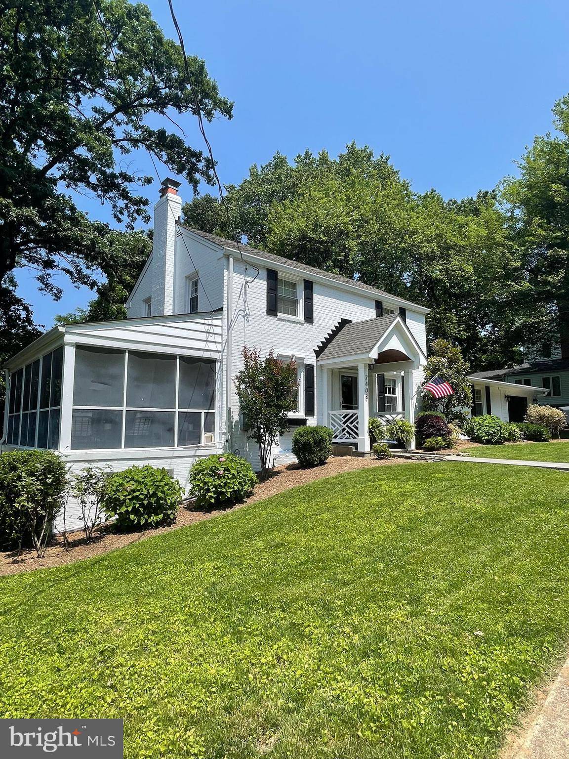 Arlington, VA 22207,2408 N UPSHUR ST