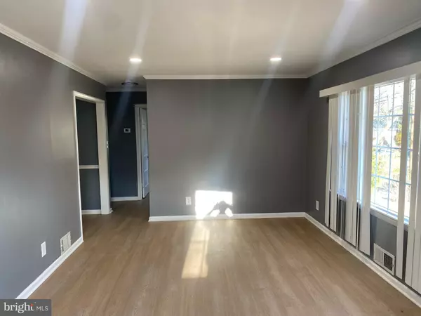 Bowie, MD 20720,8405 SPRUILL DR