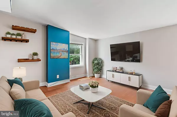 Philadelphia, PA 19130,1504 MOUNT VERNON ST #3