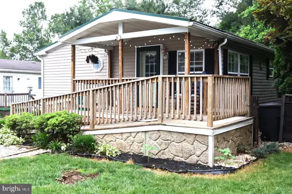 Lancaster, PA 17603,148 GREENBRIAR CIR