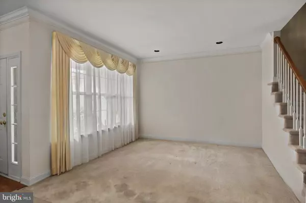 Marlton, NJ 08053,16 ROSS WAY W