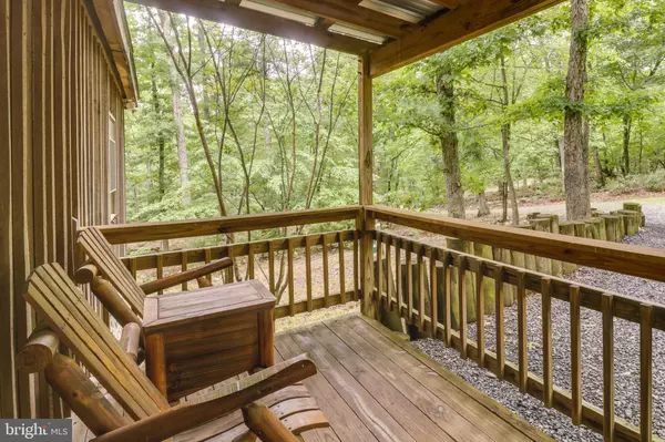 Luray, VA 22835,882 LAZY RIVER WEST RD