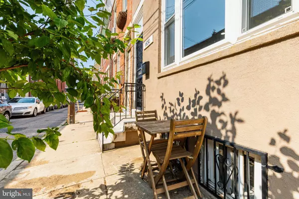 Philadelphia, PA 19145,1630 S HICKS ST