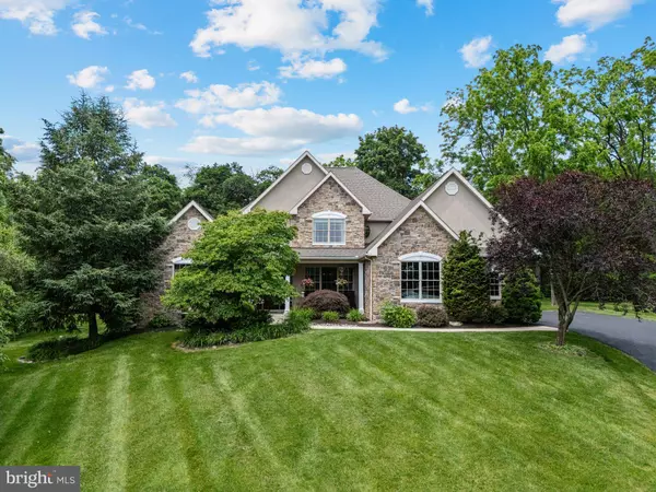 Zionsville, PA 18092,6335 SWEETBRIAR LN