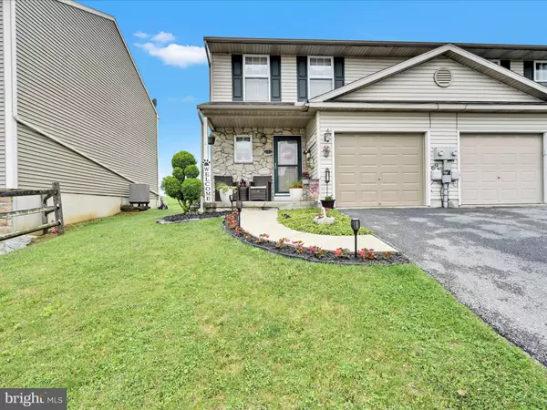 Cressona, PA 17929,2 MARSHA DR