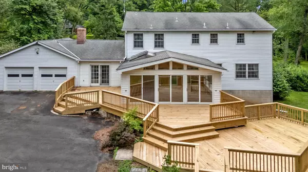 Elkton, MD 21921,3 LISA CT