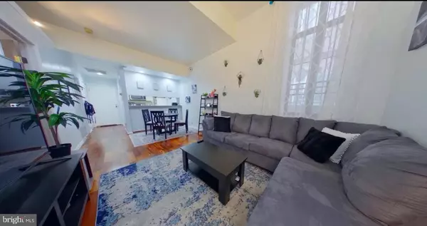 Philadelphia, PA 19130,1601 SPRING GARDEN ST #218