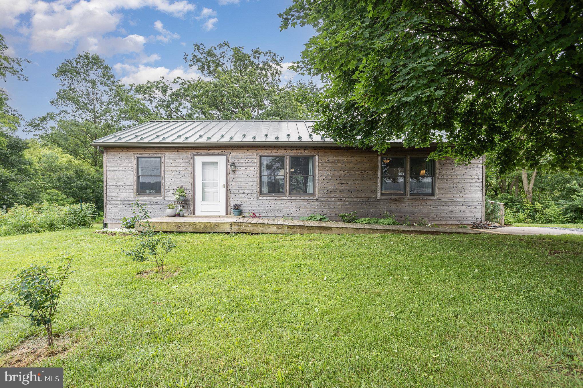 Manheim, PA 17545,1281 CREEK RD