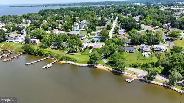 Pasadena, MD 21122,8437 BAY DR