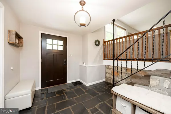 Downingtown, PA 19335,328 HORSESHOE LN