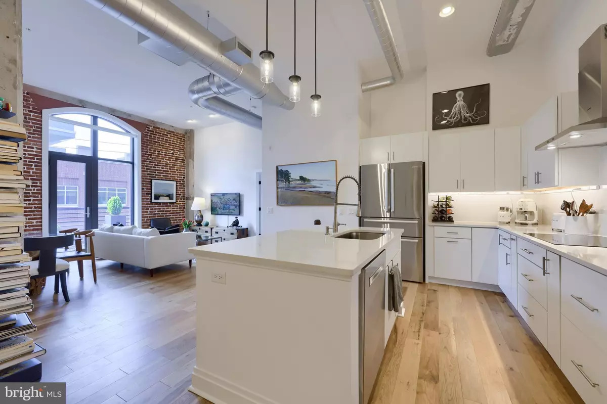 Lancaster, PA 17603,41 W LEMON ST #301