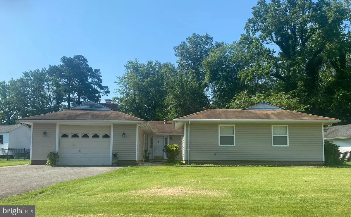 Waldorf, MD 20601,8023 HOLLY AVE