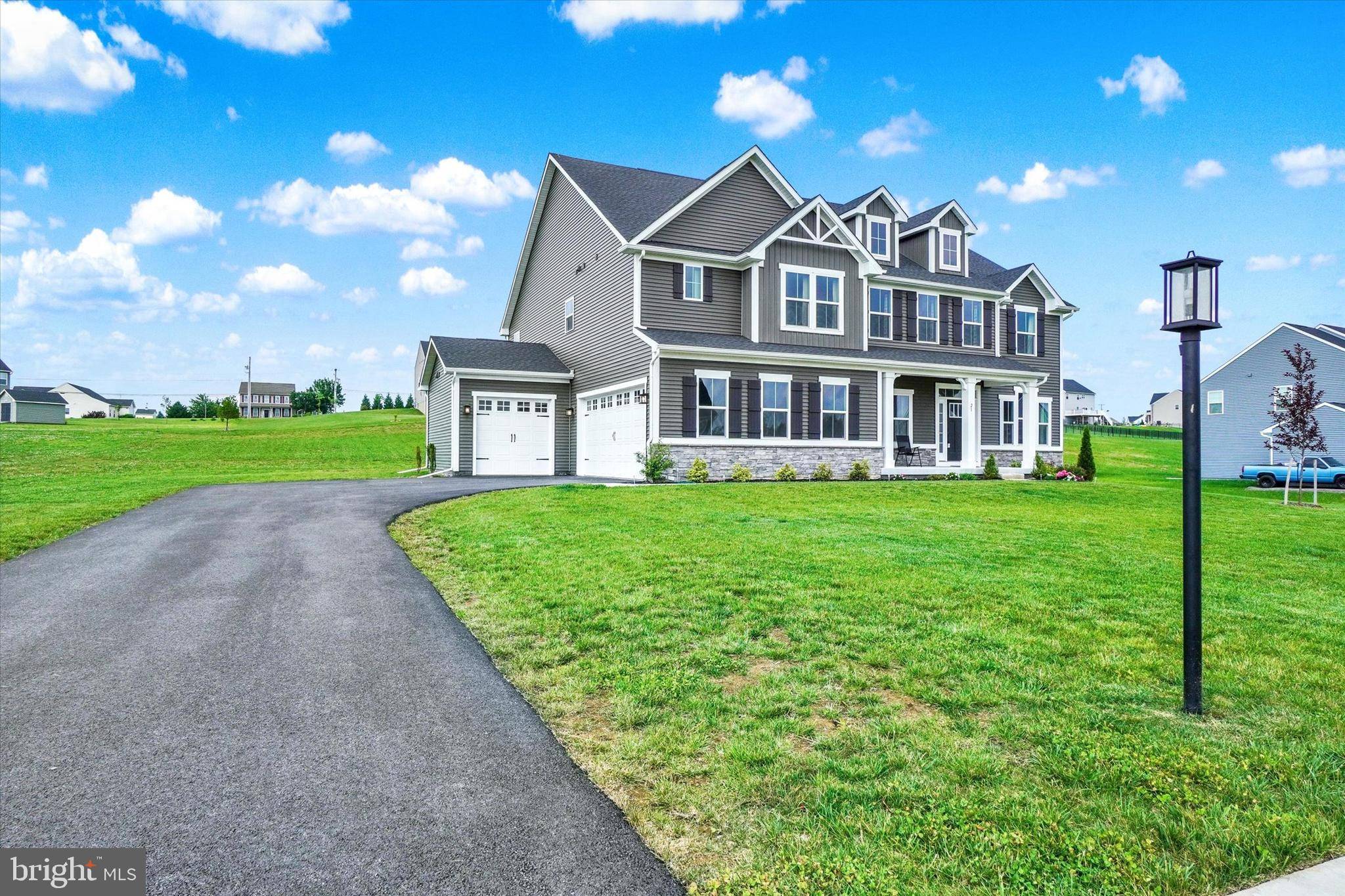 Hanover, PA 17331,21 WINIFRED DR
