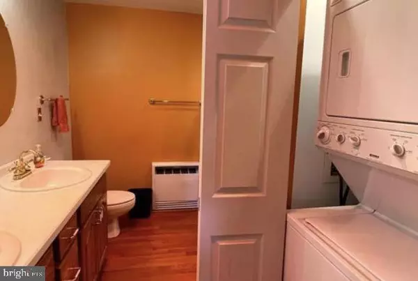 Folsom, PA 19033,712-D MACDADE BLVD #125