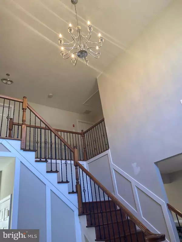 New Egypt, NJ 08533,5 SAMEERA CT