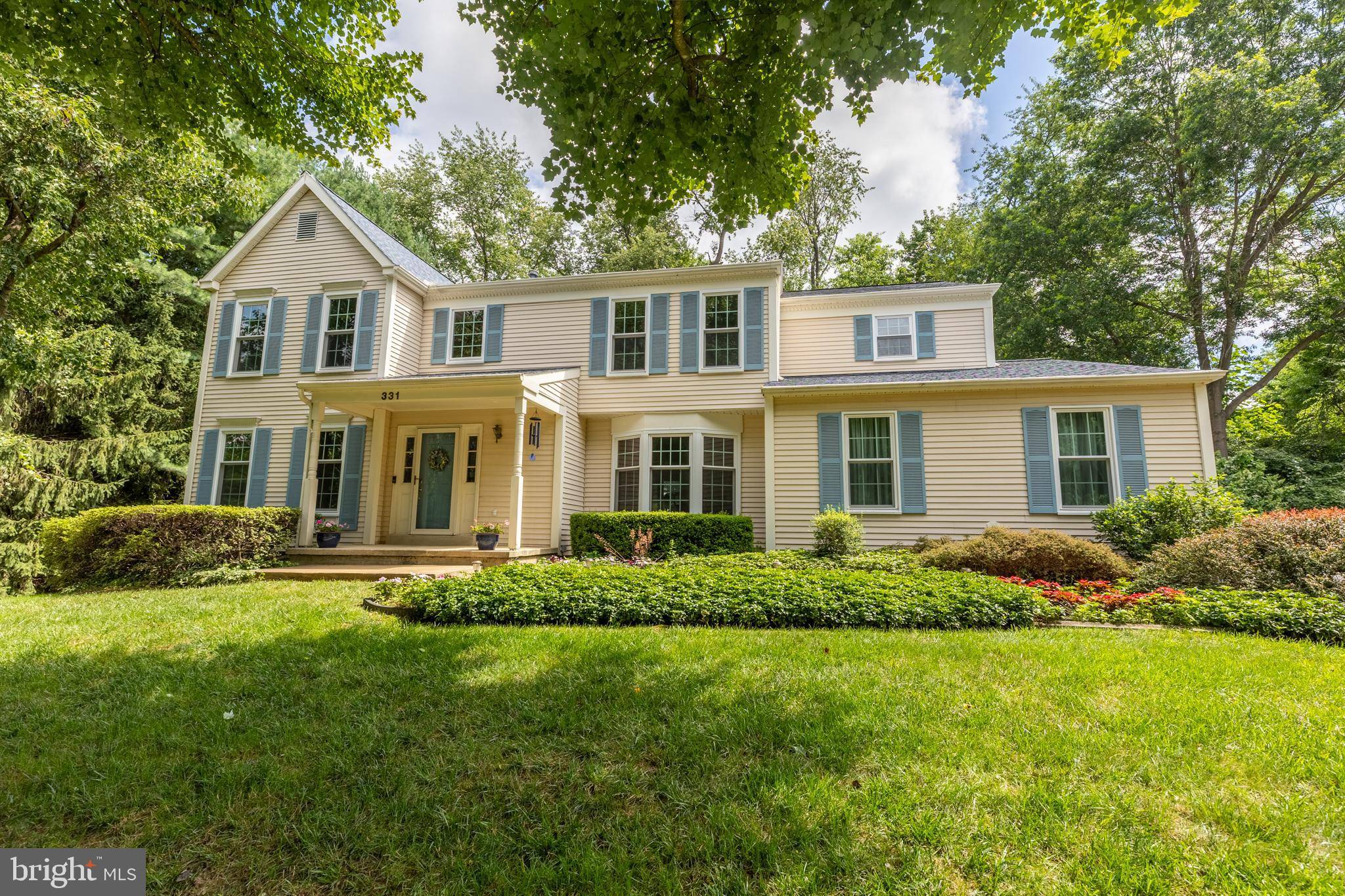 331 SHERINGHAM DR, Hockessin, DE 19707