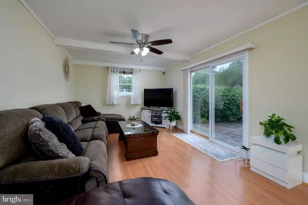 Blackwood, NJ 08012,156 TRINITY AVE
