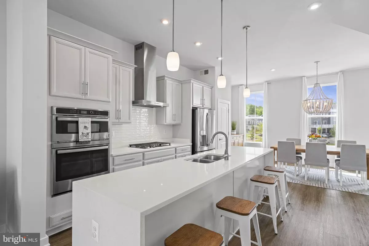 Dumfries, VA 22026,1685 ASPEN POPLAR RD