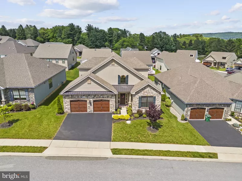 4109 EVENINGSTAR RD, Emmaus, PA 18049